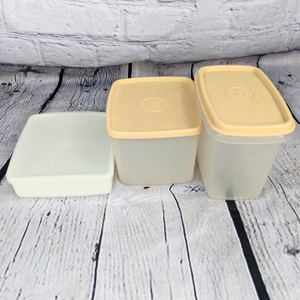 Vintage Tupperware Container Lot